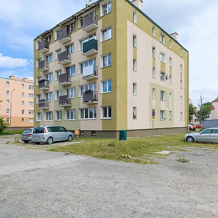 Bright With Desk Ideal For Remote Work By Renters * Gdańsk